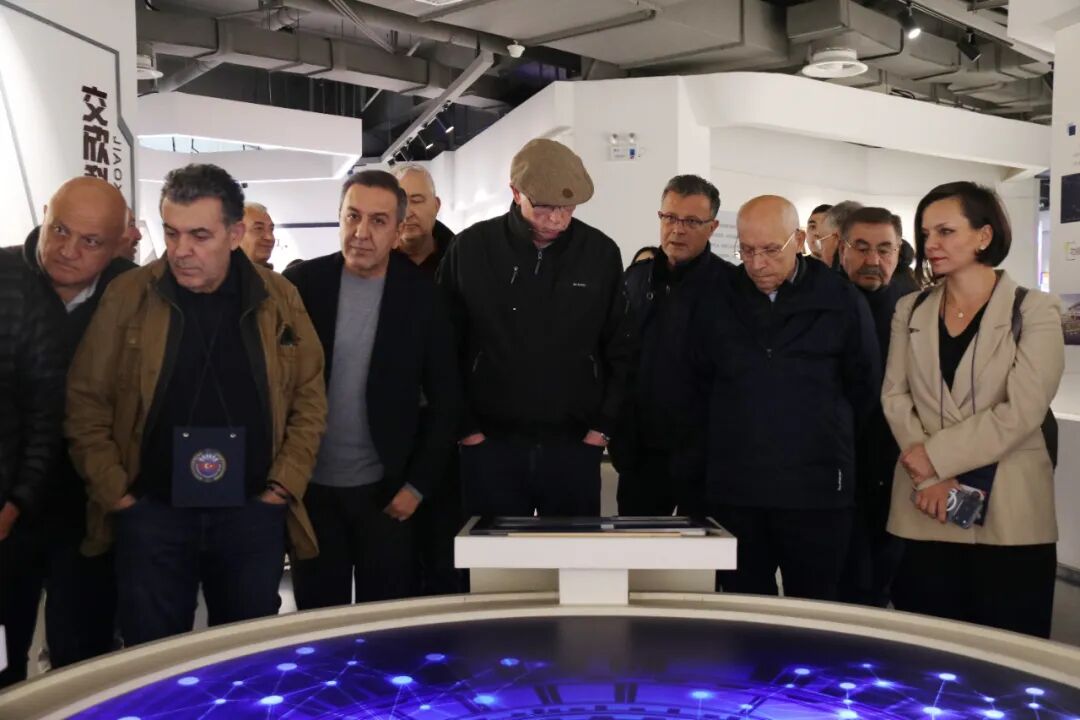 尊龙抖圈 - 为du而生